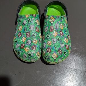 Minecraft Big Boy Size 3 Sandals EUC